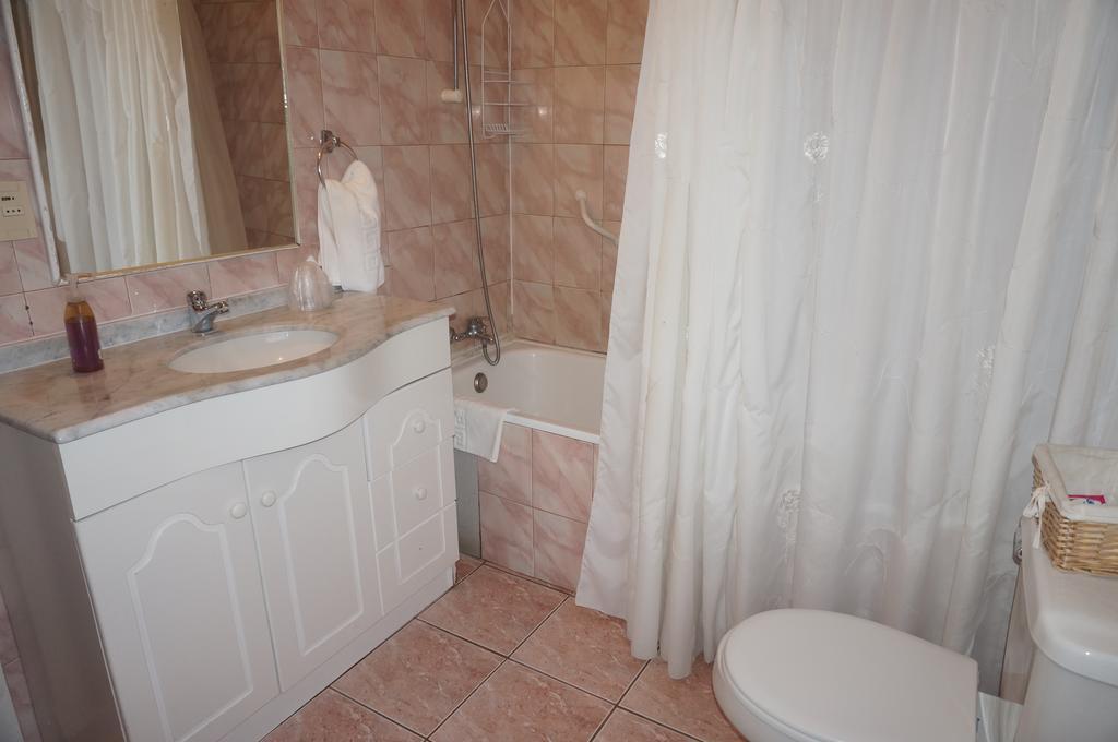 بونتا أريناس Hostal Ovejero المظهر الخارجي الصورة